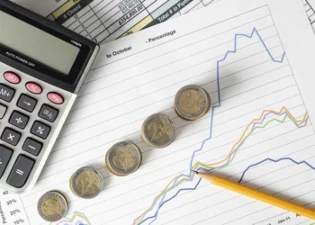 difference between cost accounting and financial accounting